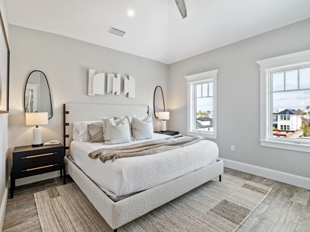 Primary Bedroom, King