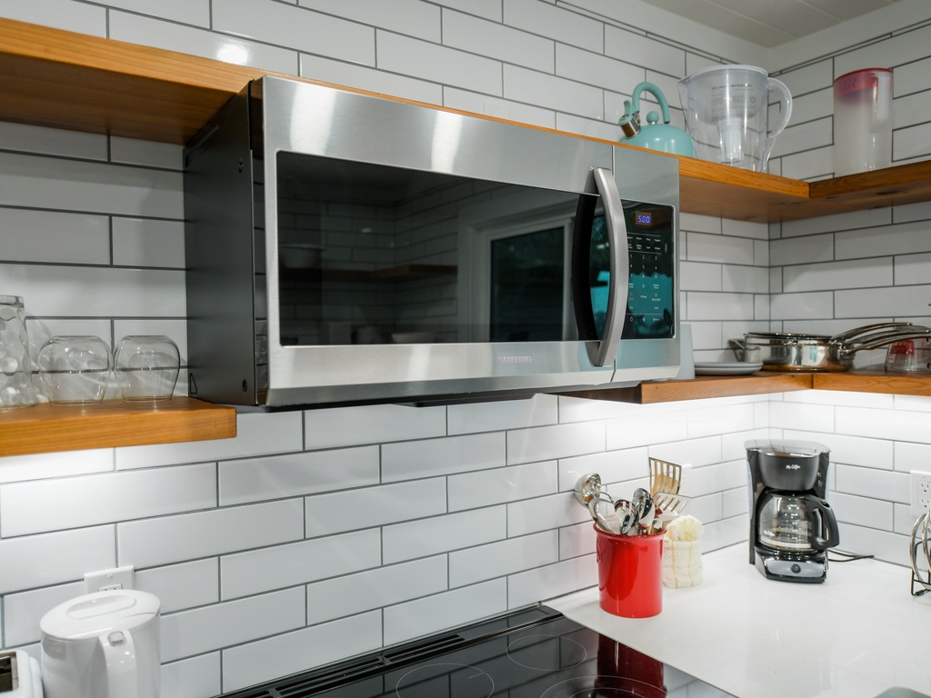 Low Tide - AMI Locals