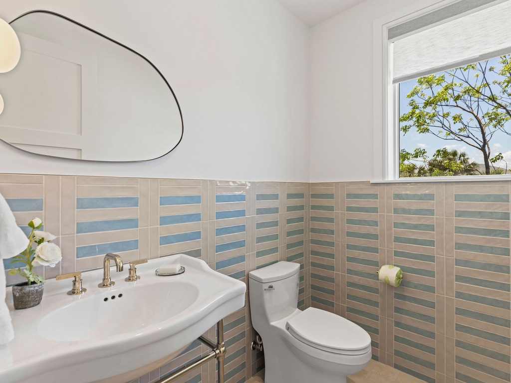 Half Ensuite Bathroom