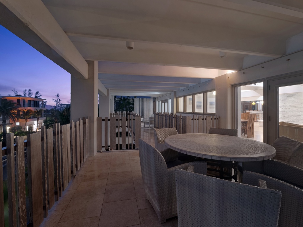 Balcony, Dining Area