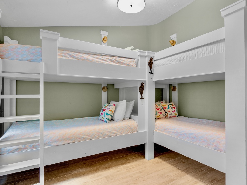 Fourth Bedroom - Two Twin/ Twin Bunks