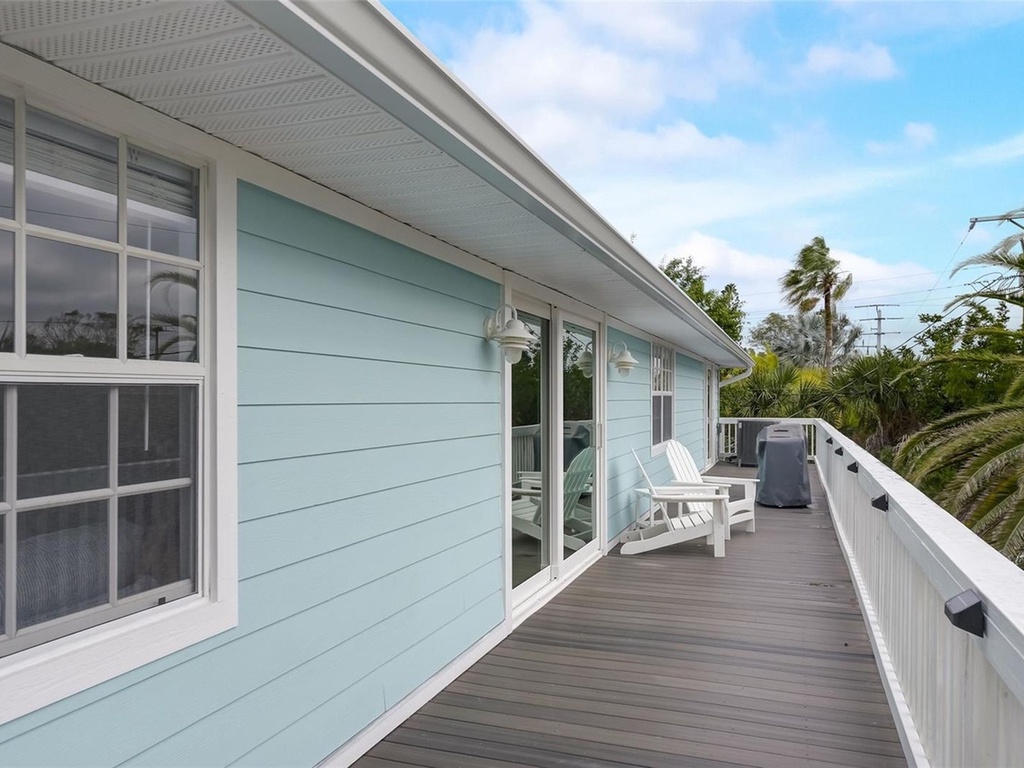 Balcony with Sitting Area