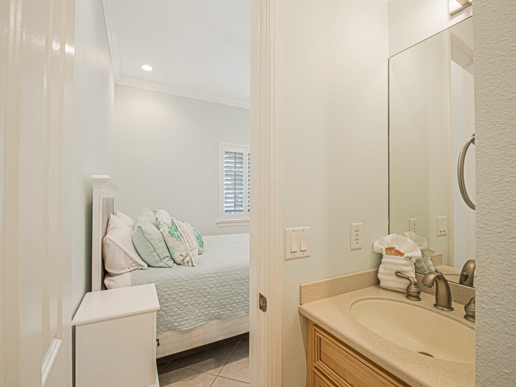 Second Ensuite Bathroom