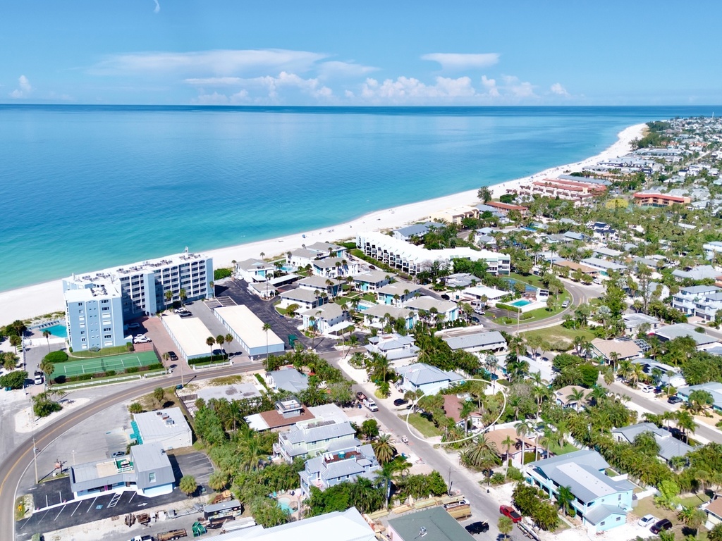 Prime Location Near the Beach