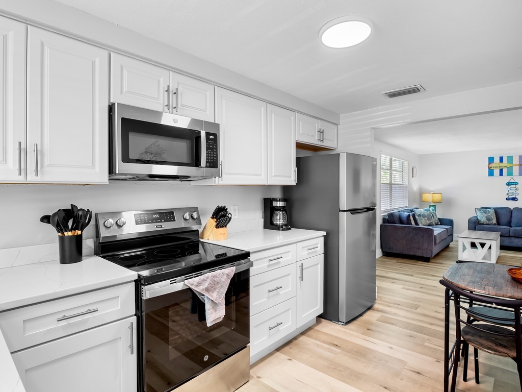 Kitchen, Dining Area
