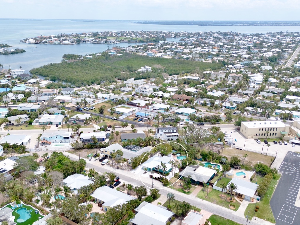 Casa Allegria by Anna Maria Island Accommodations