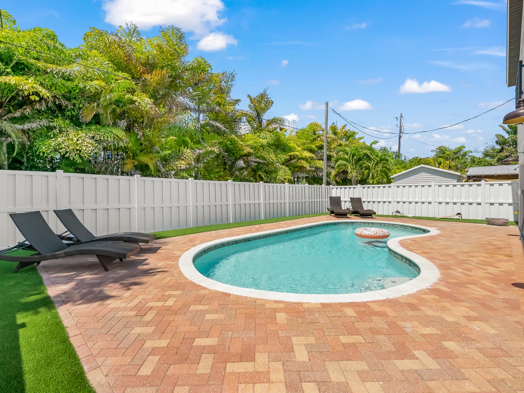 Private Pool