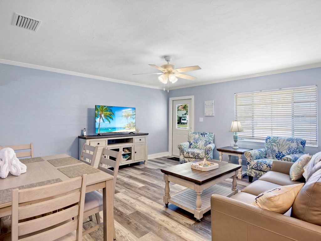 Dining - Living Area