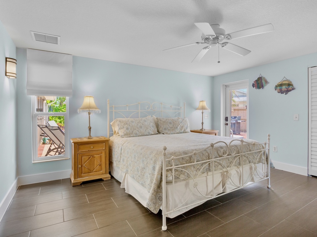 Primary Bedroom, King