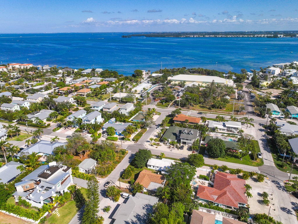 Private Palms by Anna Maria Island Accommodations