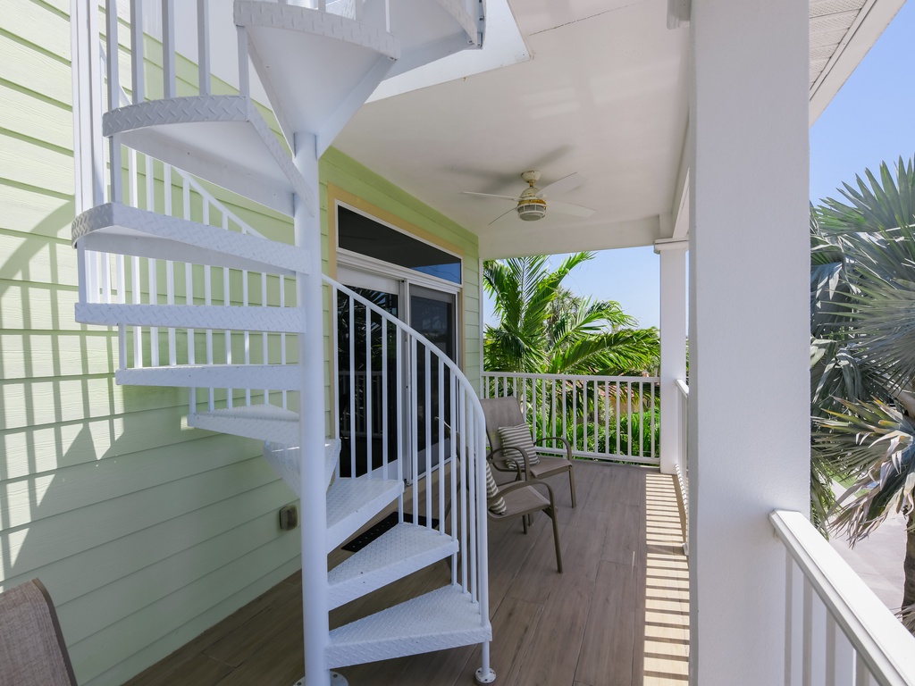 Roof Top Deck Access
