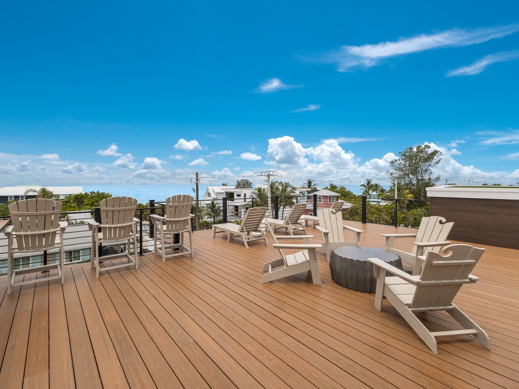 Rooftop Deck