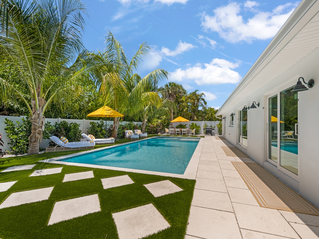 Serenity at Bay Palms