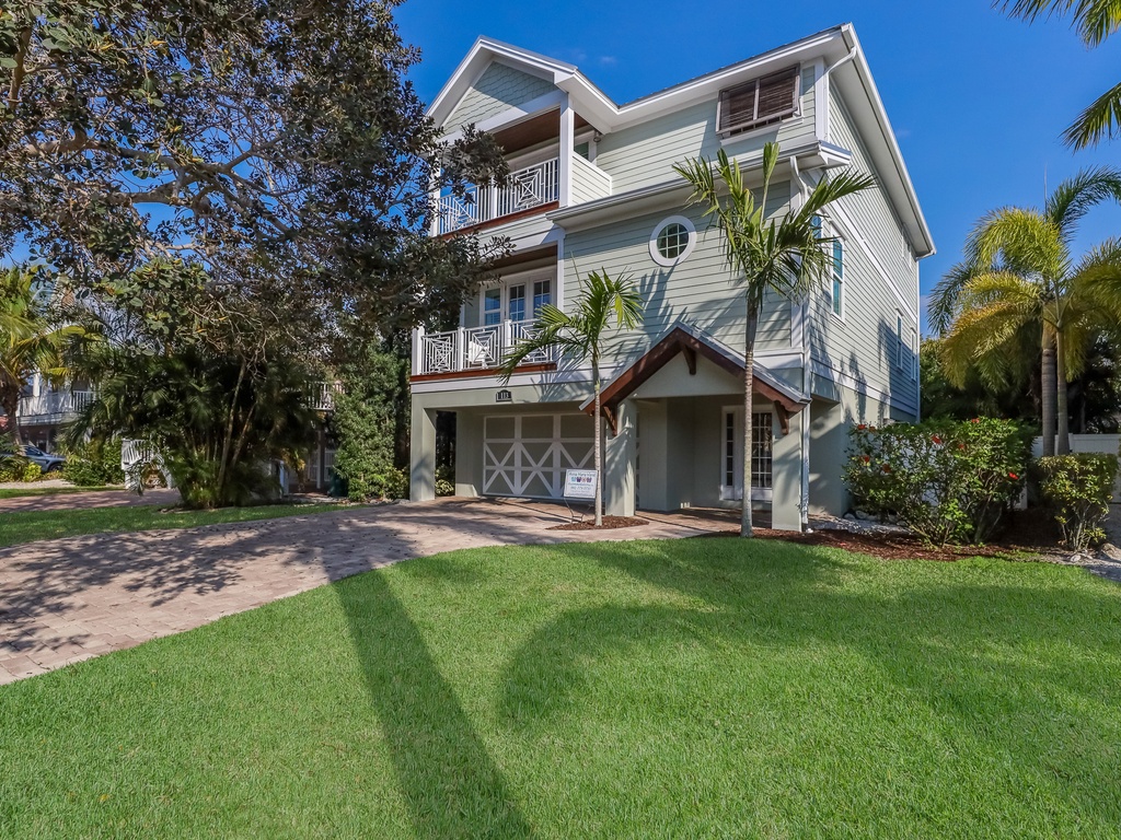 Front view of Villa La Concha - By AMI Accommodations