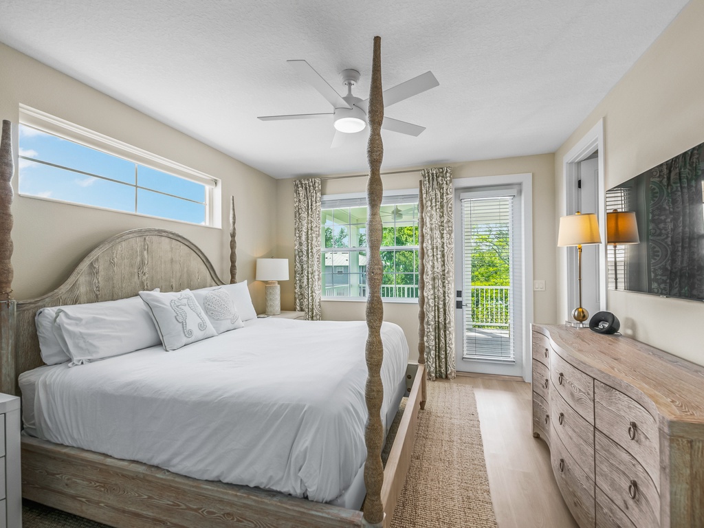 Primary Bedroom, King