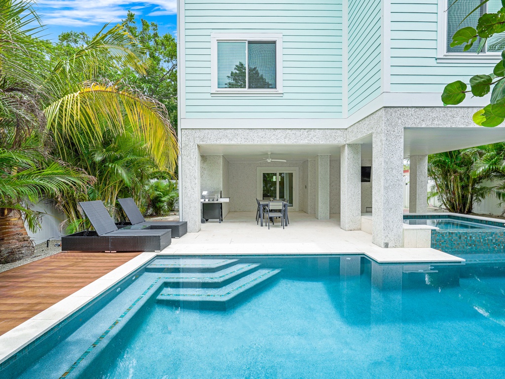 Sea Gal - AMI Locals