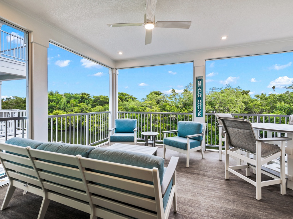 Balcony, Lounge Area