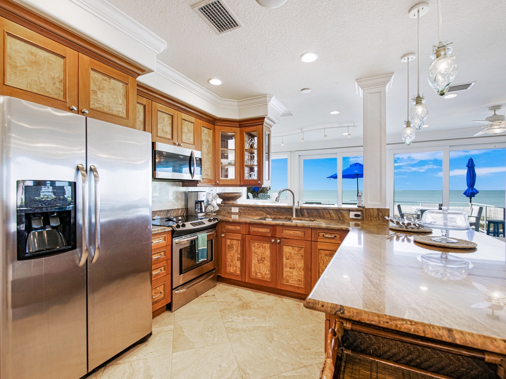 Side B - Top Floor - Kitchen