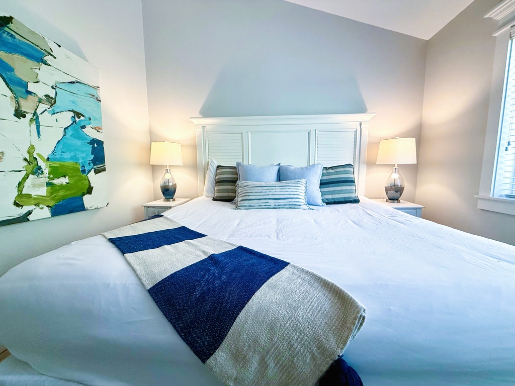 Third Bedroom - King Bed - Main Floor