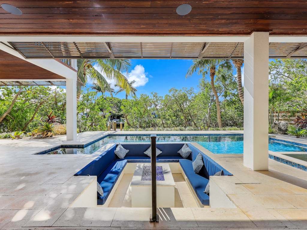 Seating Area by the Pool