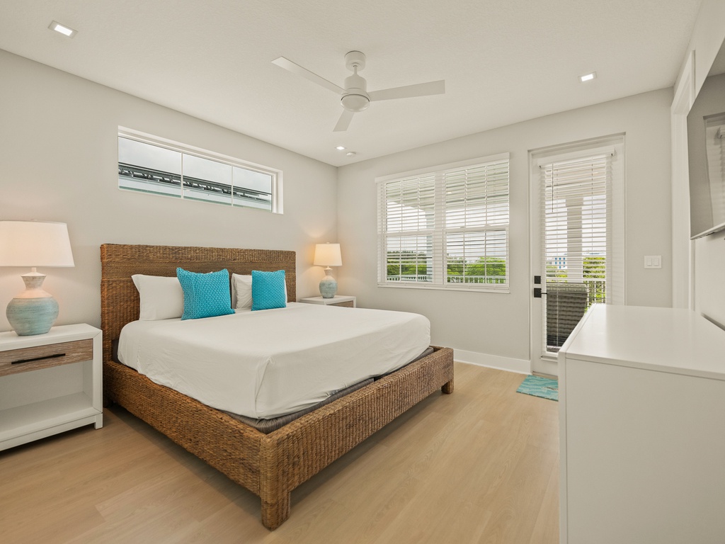 Primary Bedroom - King