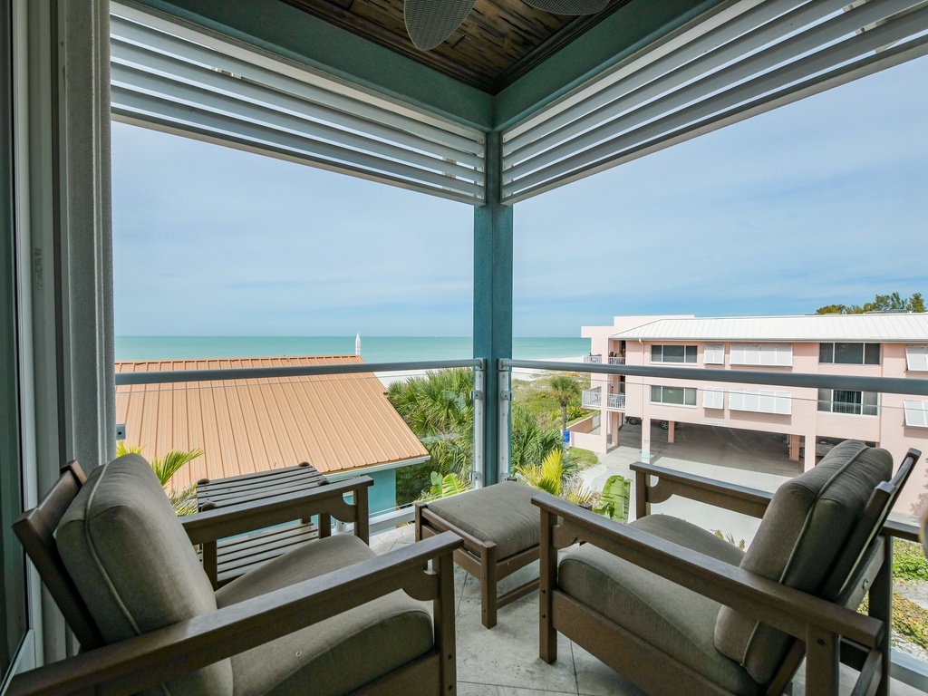 Side A - Top Floor - Balcony - Views of Gulf Beaches