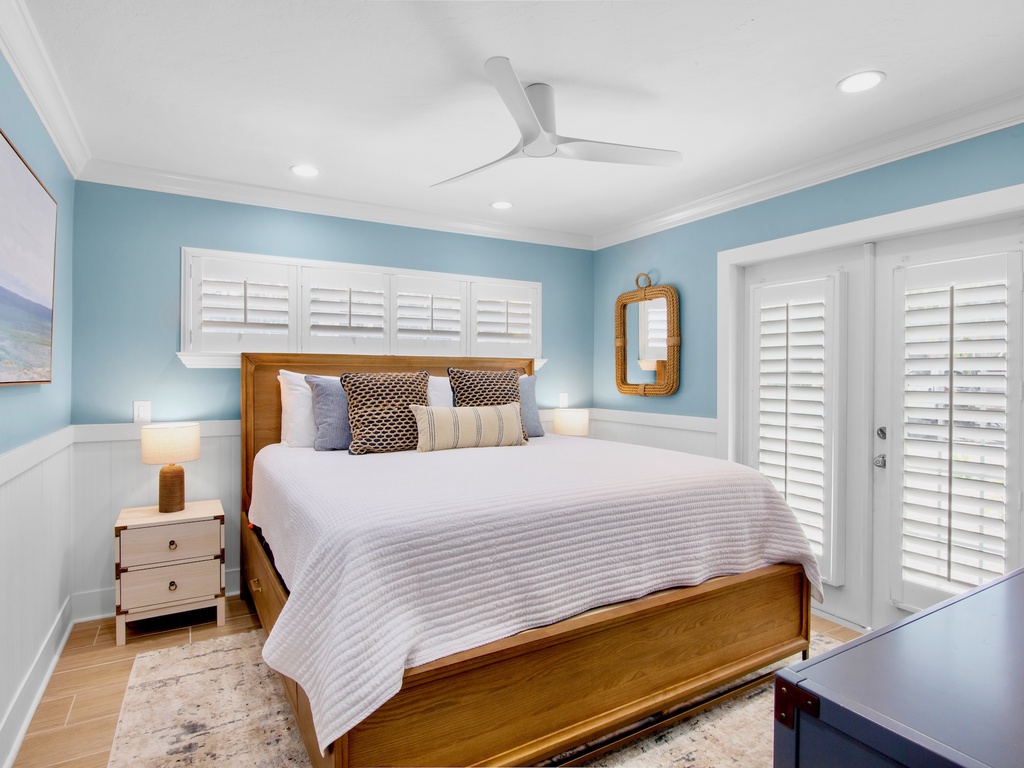 Second Bedroom - King