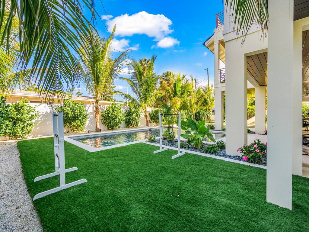 Poolside Recreation Area