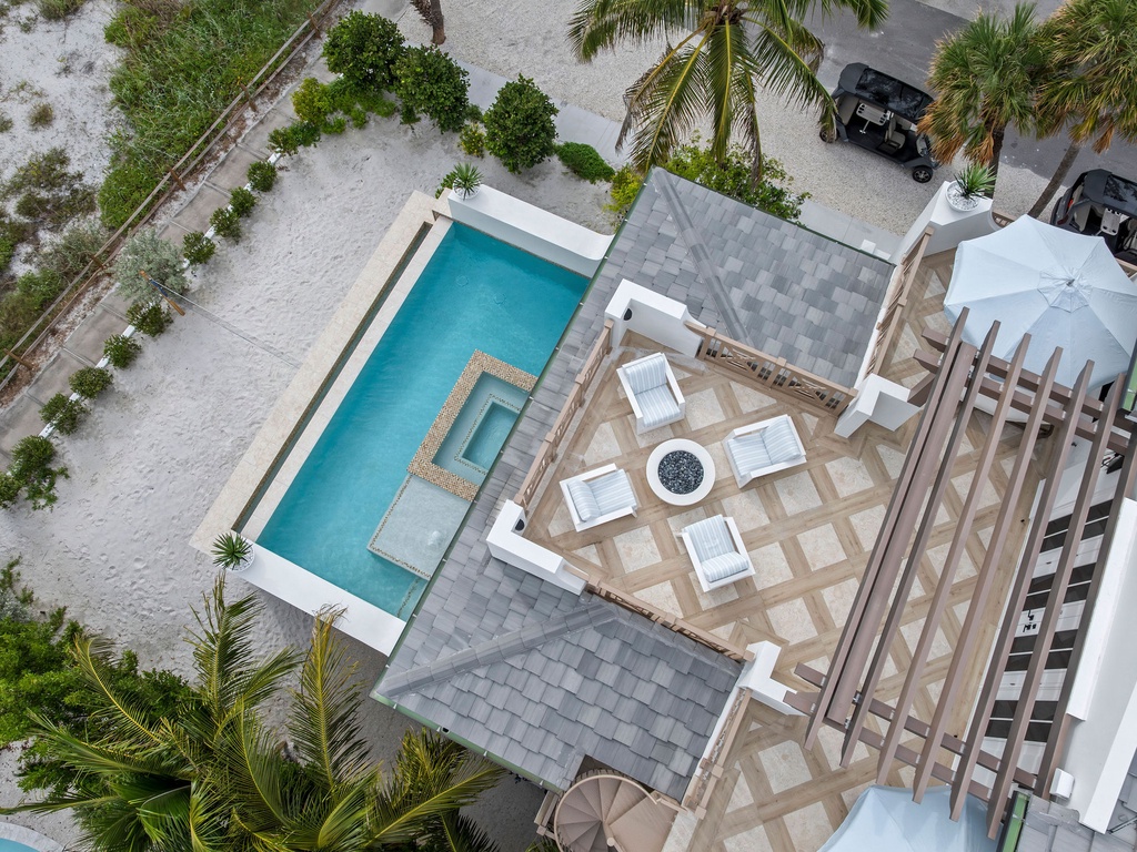 Rooftop Deck
