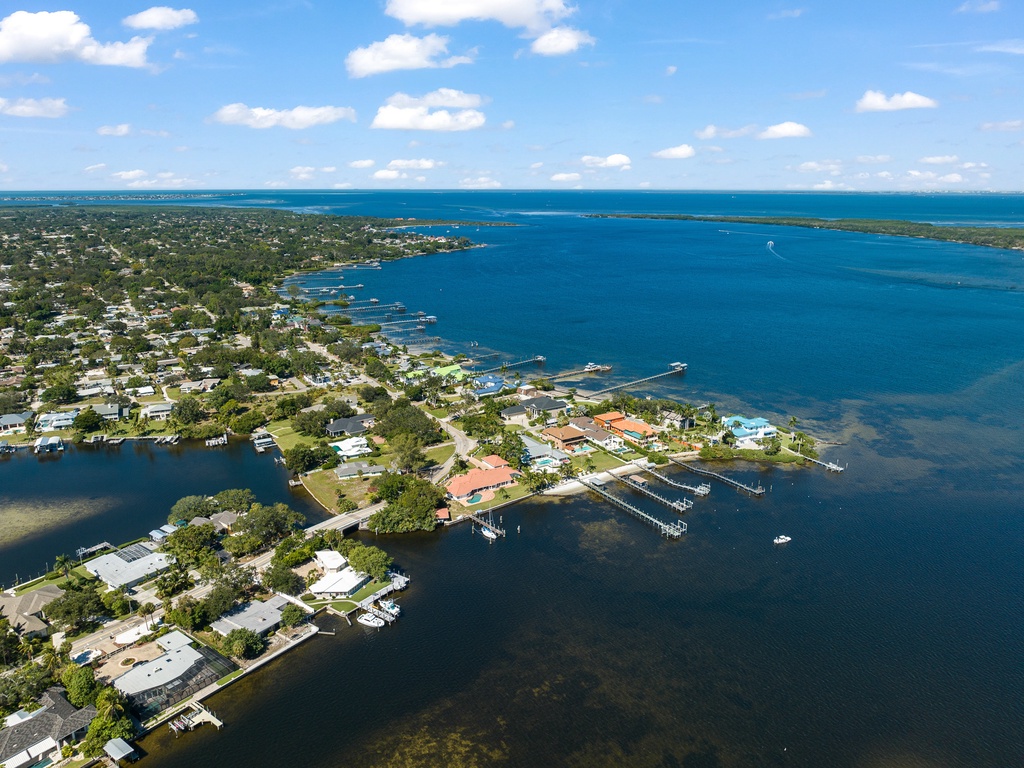 A Piece of Paradise by AMI Locals