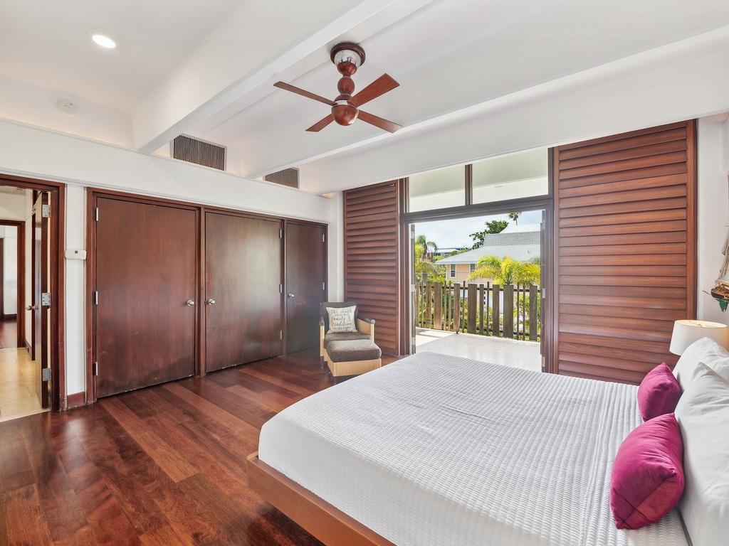 Fourth Bedroom, King