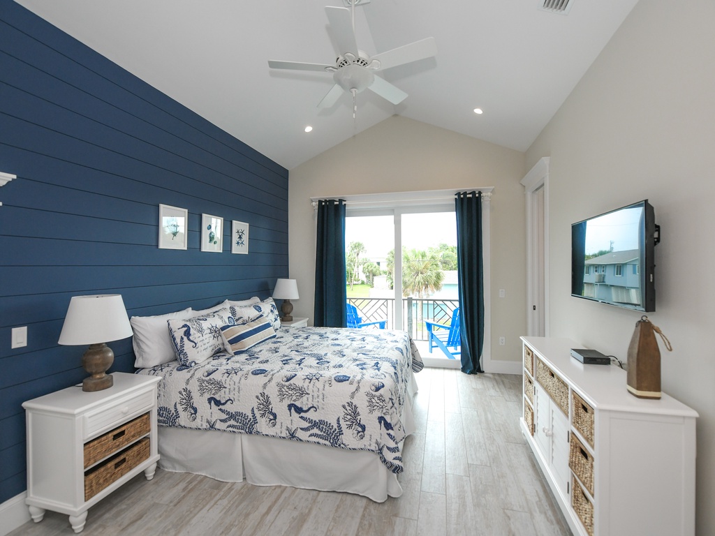 Primary Bedroom, King