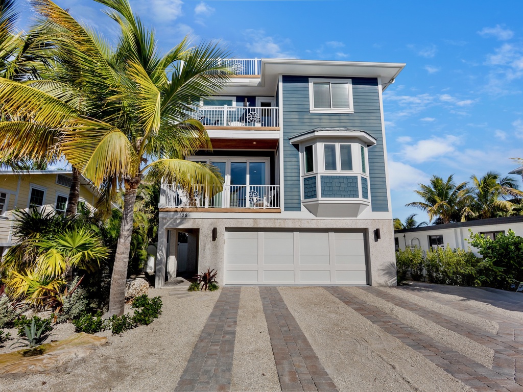 Sea Forever by AMI Locals