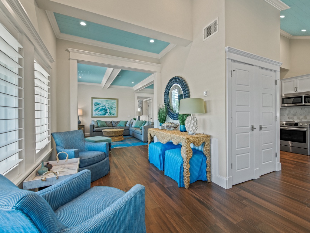 Front Living Area