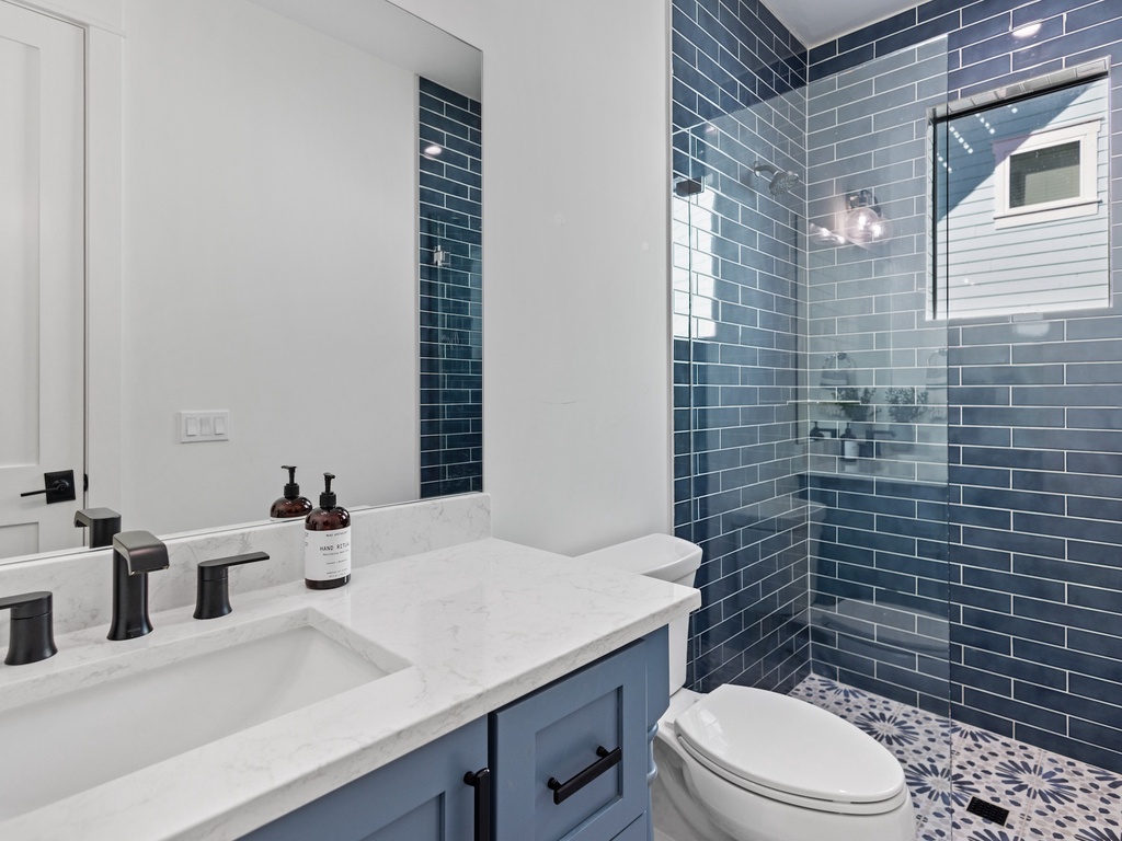 Primary Bathroom, Ensuite