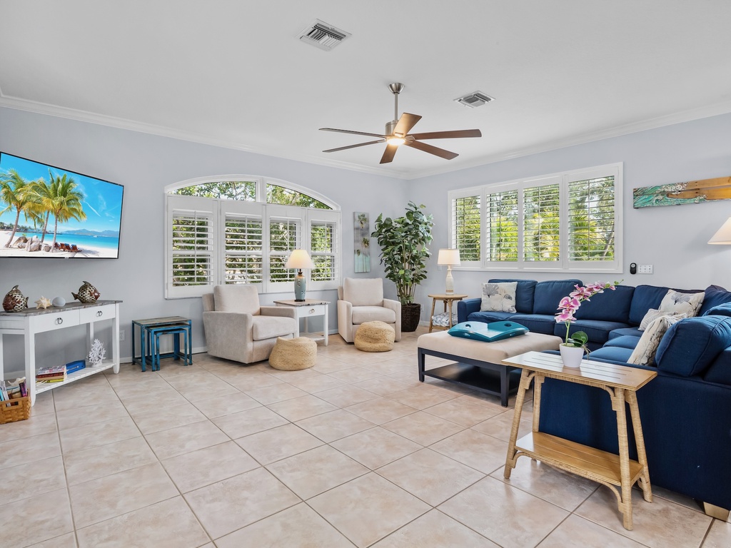 Bright Living Area with Cozy Seating