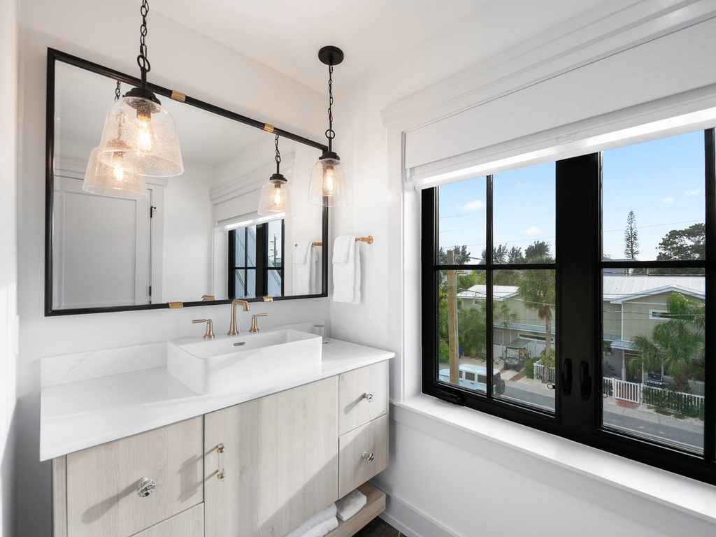 Third Bathroom, Ensuite