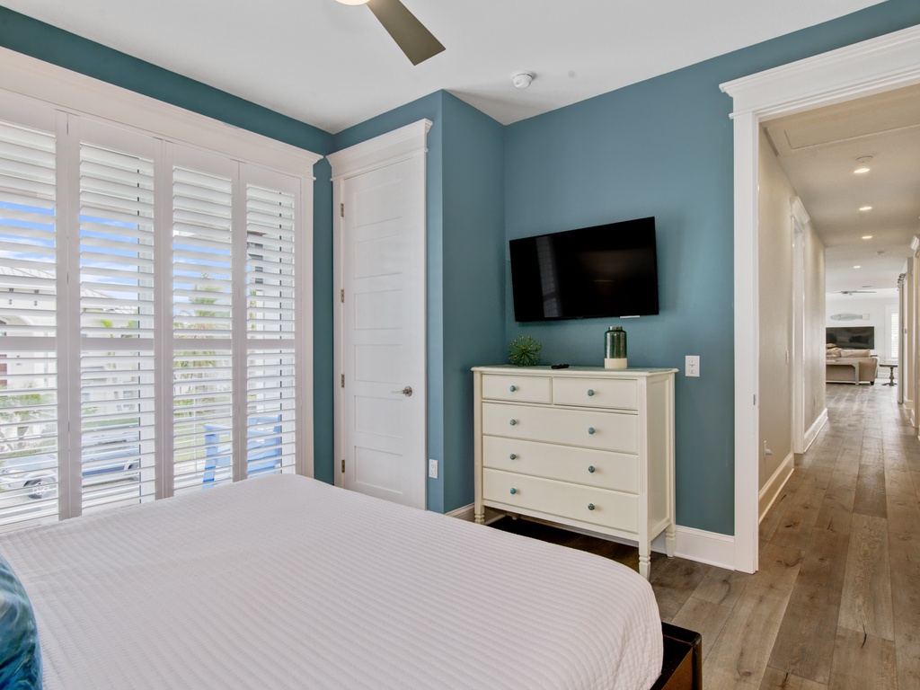 Third Bedroom - King