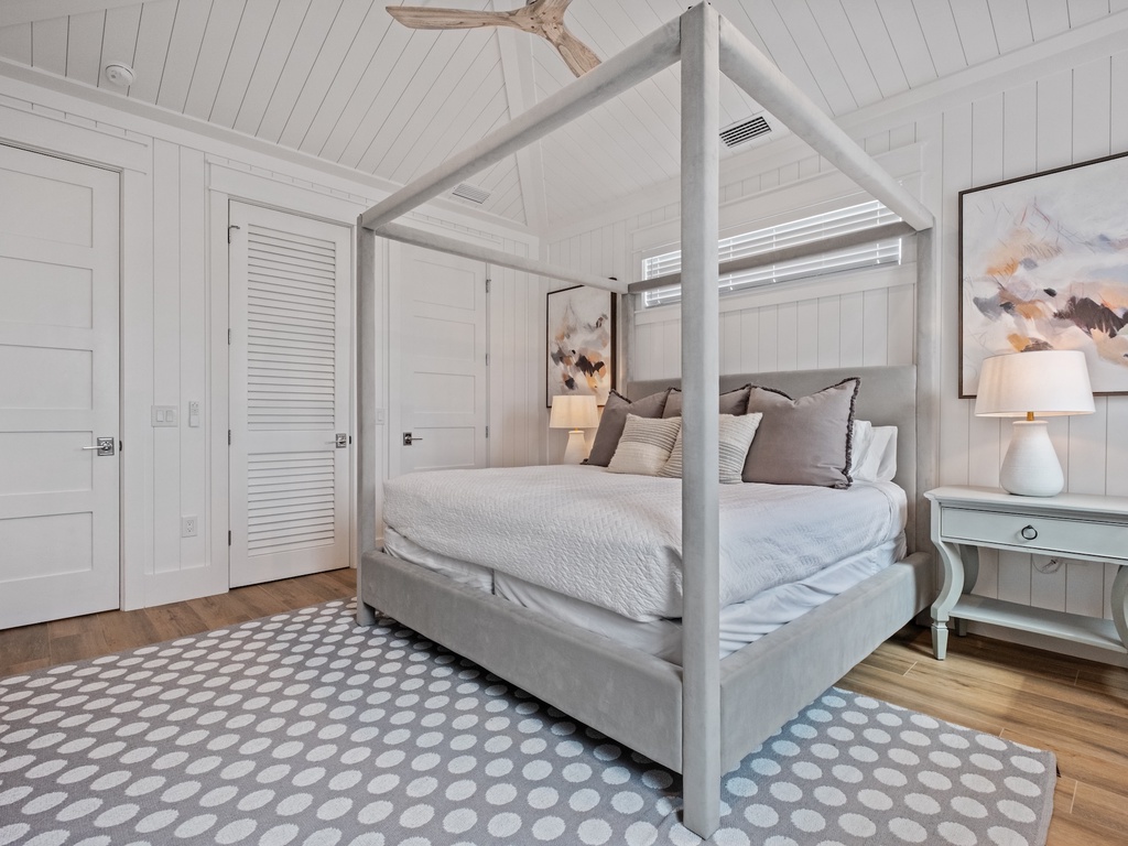 Fifth Bedroom - King