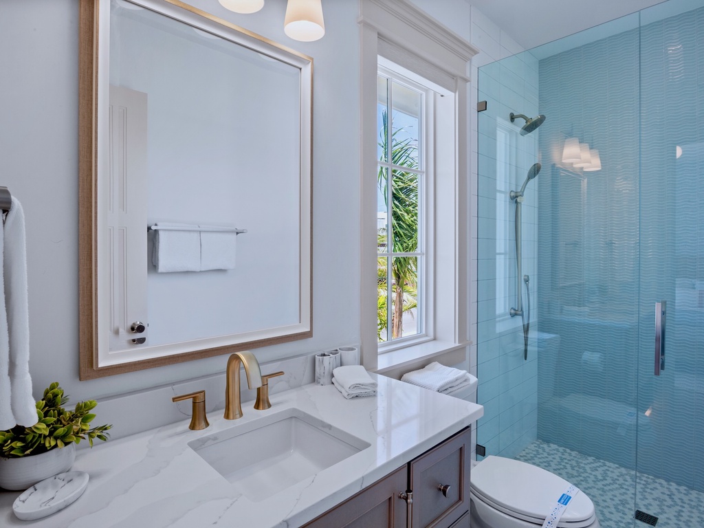 Third Bathroom, Ensuite