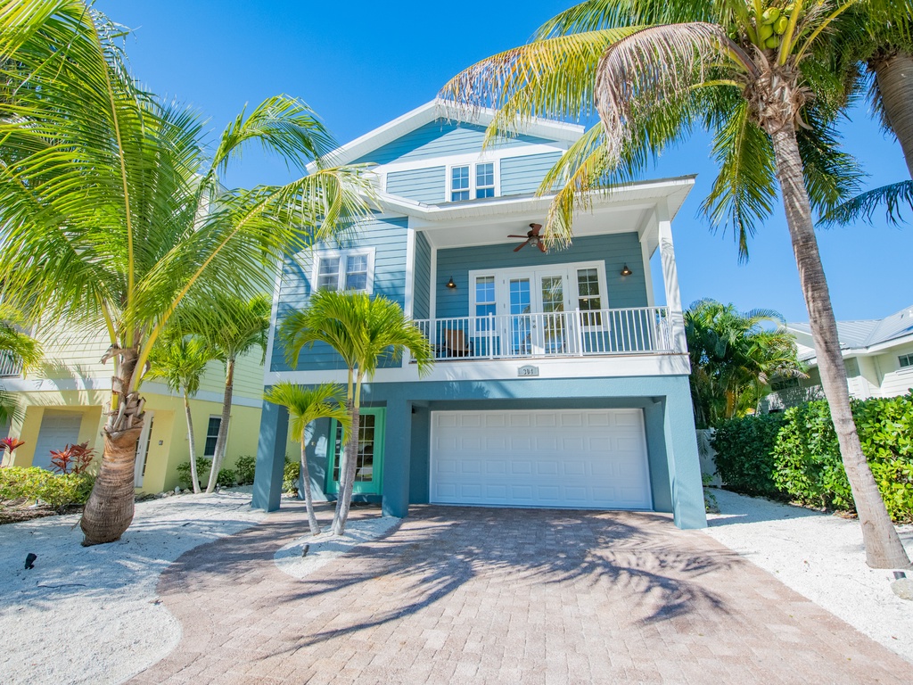 Exterior of Mojito Splash