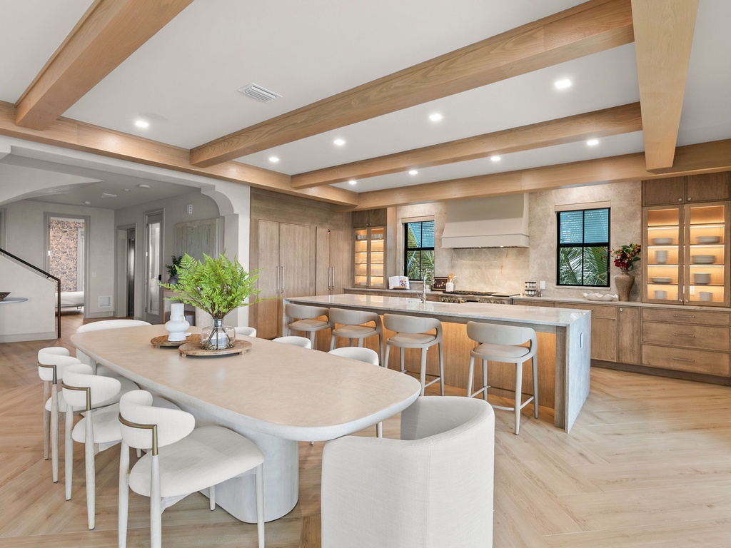 Dining Room / Kitchen