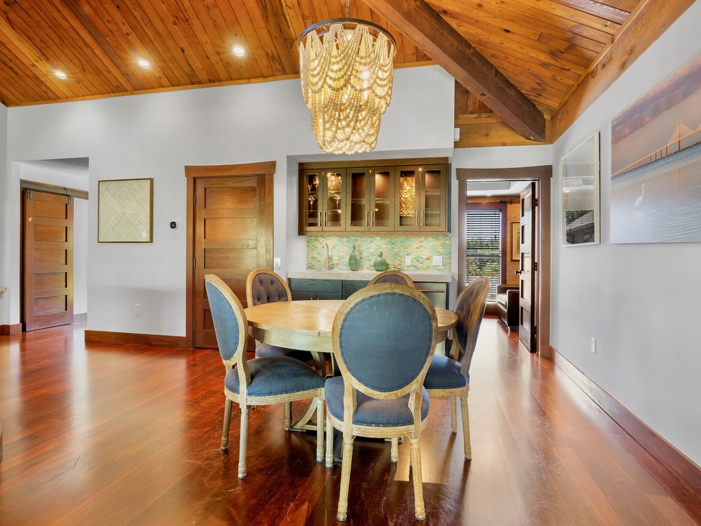 Dining Area with Seating