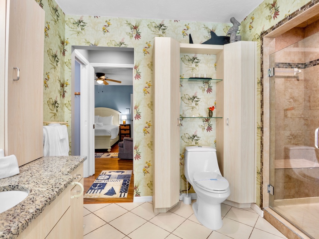 Primary Bathroom, Ensuite
