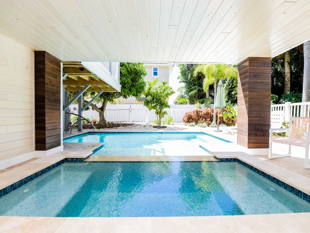 The Deckhouse - AMI Locals