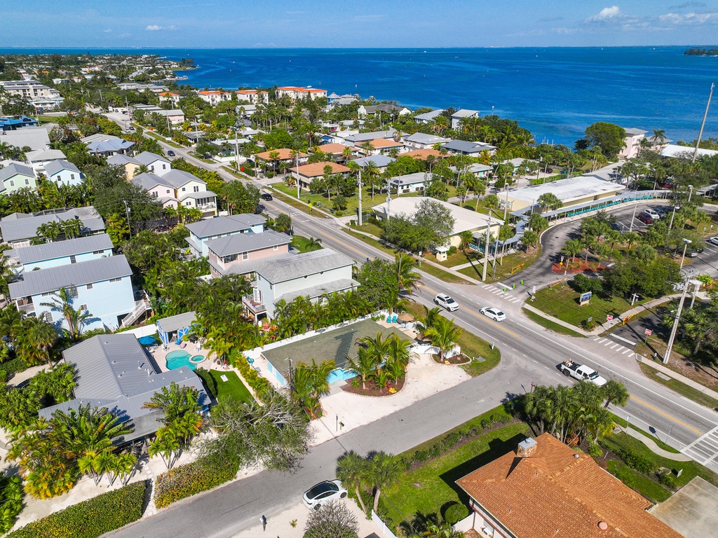 Private Palms by Anna Maria Island Accommodations