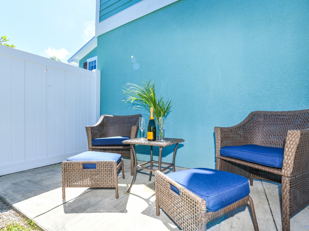 Sunrise Shore - AMI Locals