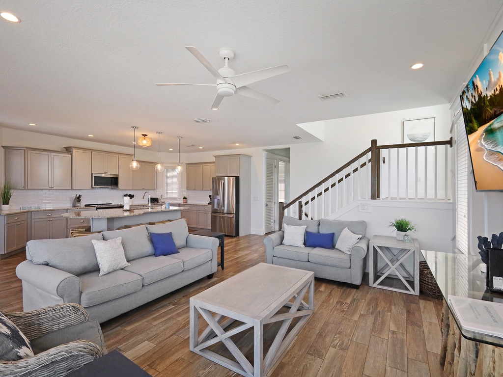 Open Concept Lounge Area - AMI Locals