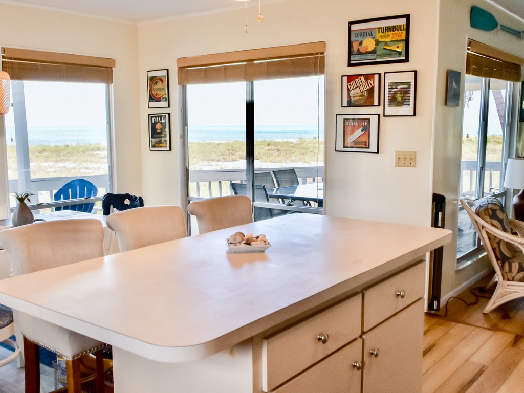 Sunshine State of Mind - AMI Locals