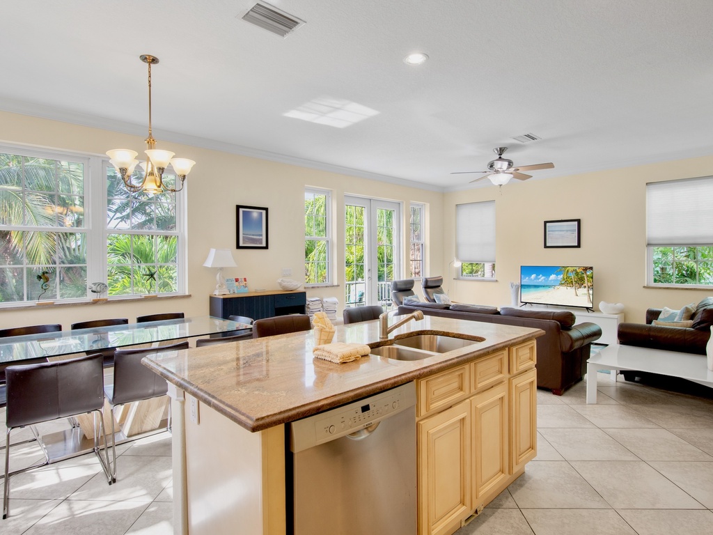 Breakfast Bar, Kitchen Island